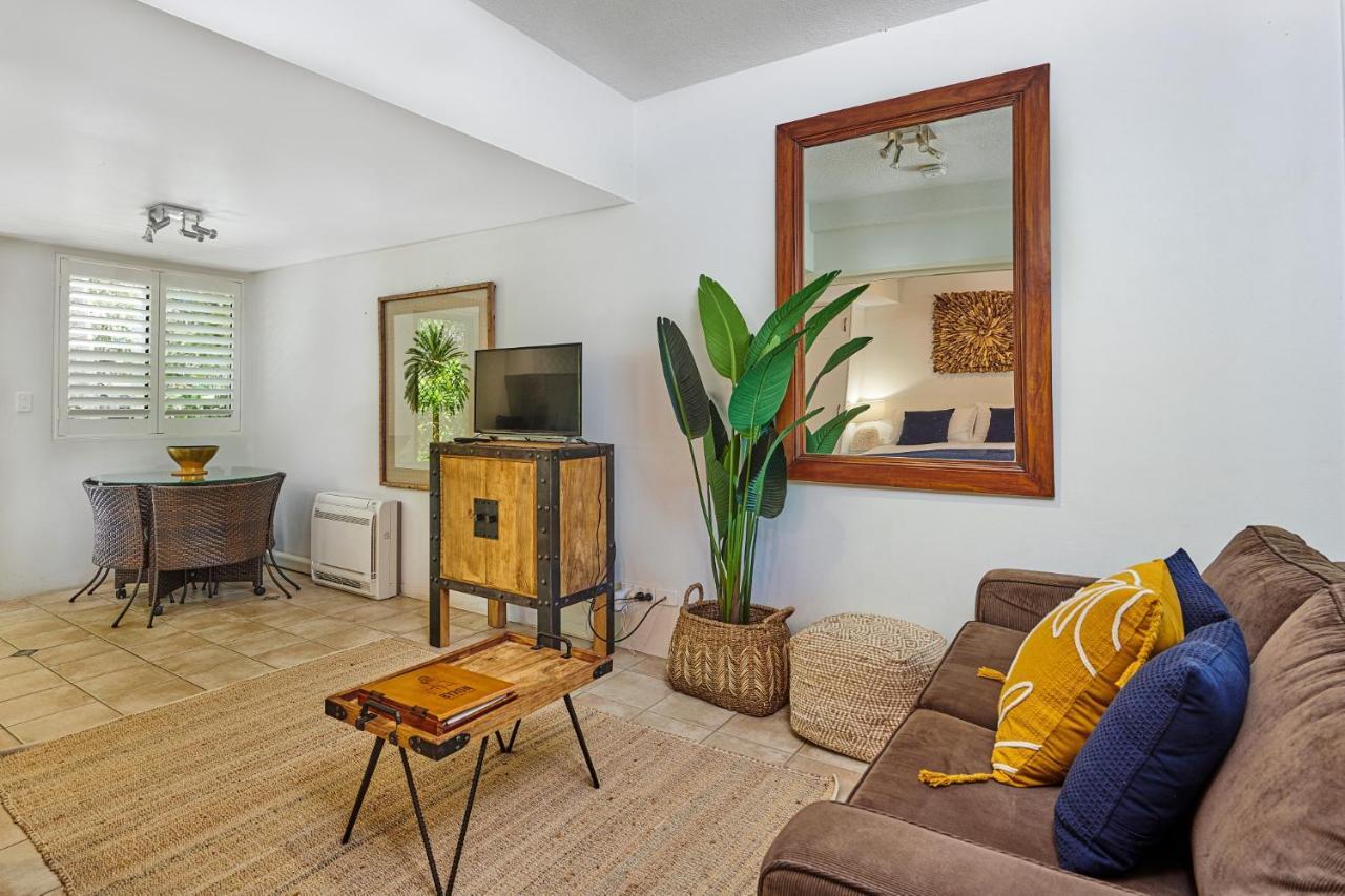 ביירון ביי Julians Apartments מראה חיצוני תמונה
