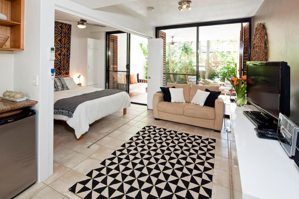 ביירון ביי Julians Apartments מראה חיצוני תמונה